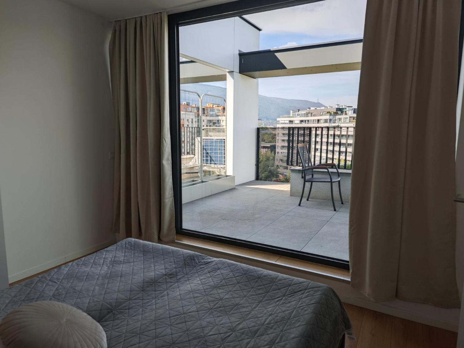 My Campus 1 Bdrm, Romantic, Panorama View, Free Parking, Self Check-In Σόφια Εξωτερικό φωτογραφία